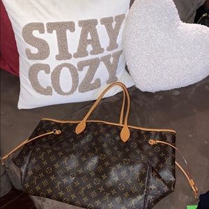 Louis Vuitton Neverfull GM